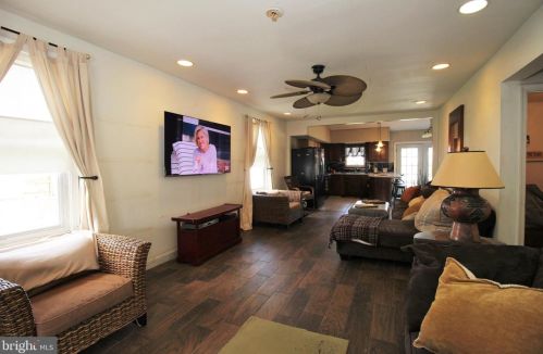 80 Ridgeway Ave, Manor PA 19036-1924 exterior