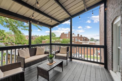 2111 Mississippi Ave, Saint Louis MO exterior