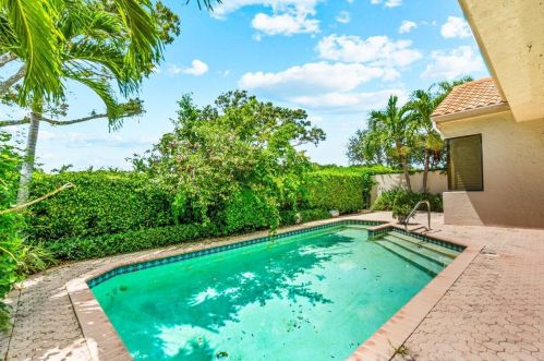 2380 53rd St, Boca Raton FL 33496-2816 exterior