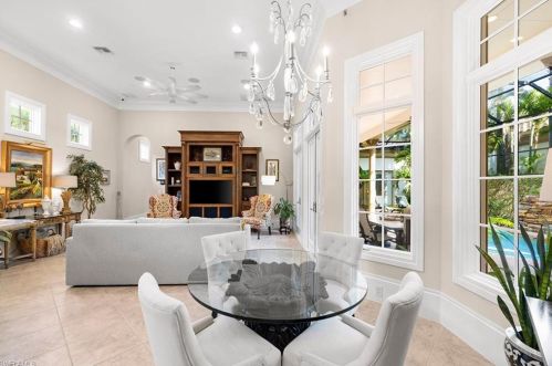 15743 Villoresi Way, Naples FL 34110-2715 exterior