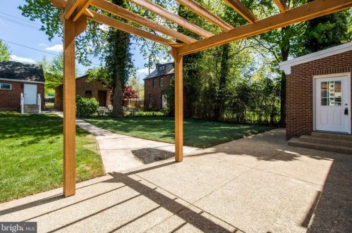 7725 16th St, Washington DC  20012-1460 exterior