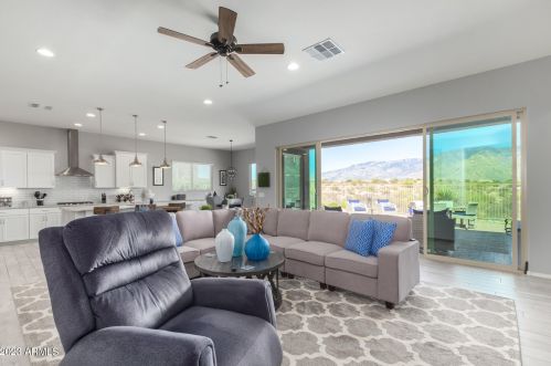 11656 Silverwood Dr, Tucson AZ 85739-1003 exterior