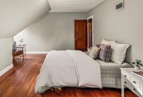 4426 Ardmore Ave, Milwaukee WI 53211-1112 exterior