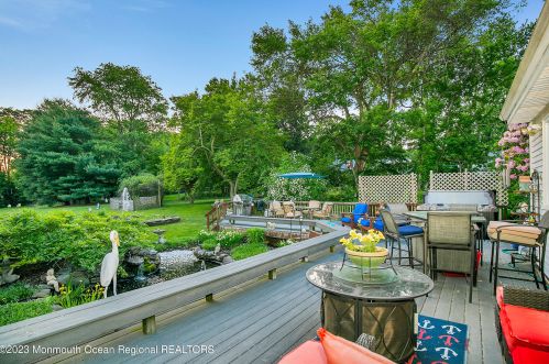 38 Normandy Ct, Middletown NJ 07748-3221 exterior