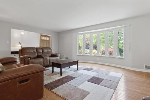 2630 Cedarvue Dr, Pittsburgh PA 15241-2912 exterior