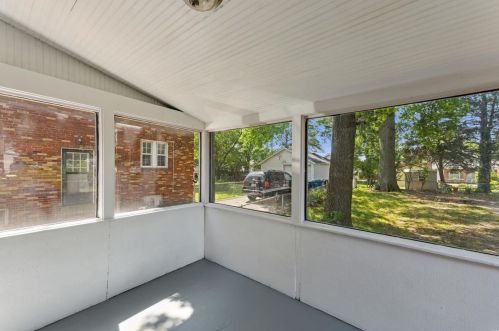 9313 Althea Ave, Saint Louis MO 63123-4420 exterior