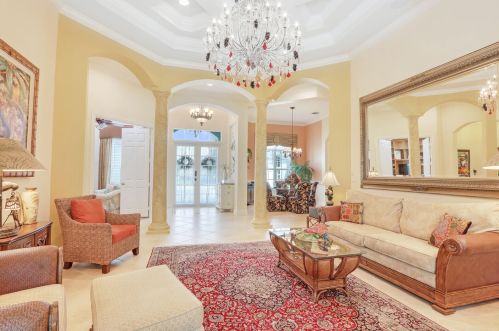 9328 Scarborough Ct, Fort Pierce FL  34986-3360 exterior