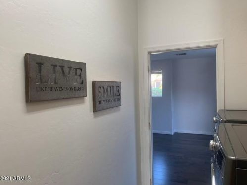 1642 Lynx Way, Chandler AZ 85249-3011 exterior