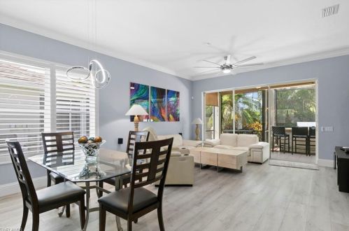 1806 Leamington Ln, Naples FL 34109-1453 exterior