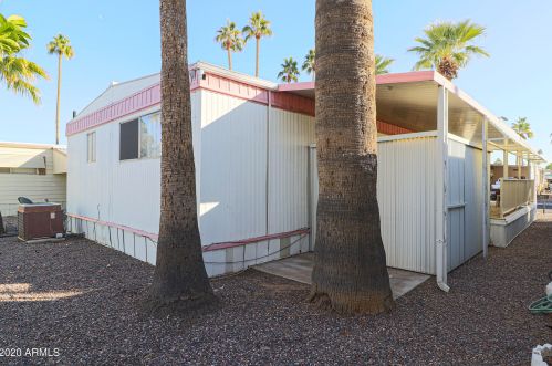 2050 Dunlap Ave, Phoenix AZ  85021-0695 exterior