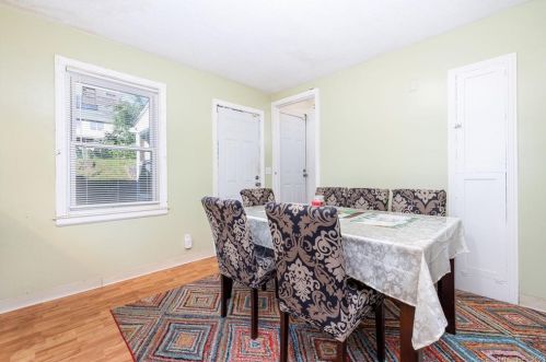 35 Greenwood St, New Britain CT  06051-3031 exterior