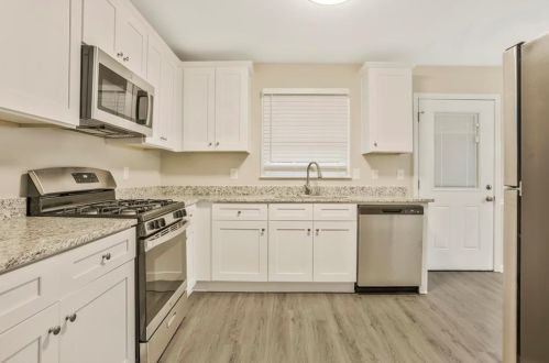 5972 Wellborn Trce, Lithonia GA  30058-7937 exterior