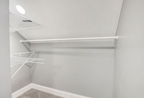 2689 Milwaukee St, Madison WI  53704-5153 exterior