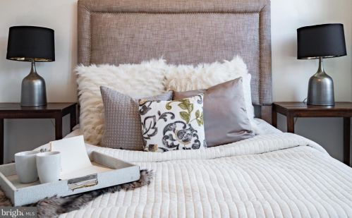 827 28th St, Philadelphia PA  19130-1724 exterior