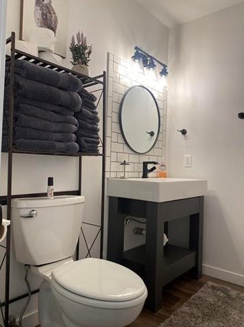 4035 Riverside Dr, Edgerton WI 53534-8610 exterior