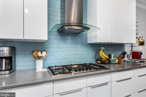 1212 Mckean St, Philadelphia PA 19145-3006 exterior