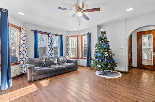 1638 Natchez Ave, Chicago, IL 60707-4044