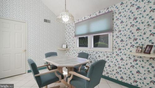 140 Steele Way, Huntingdon Valley PA 19006-3114 exterior