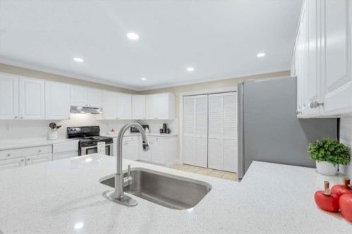 1450 Graham St, Atlanta GA  30310-4352 exterior