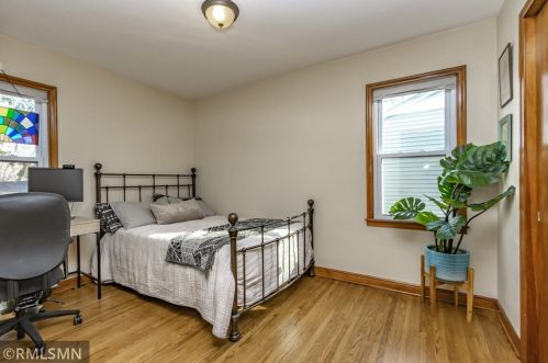 1244 Dl St, Saint Paul MN 55113-3503 exterior