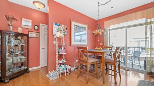 4662 Lamon Ave, Chicago IL 45740-2033 exterior