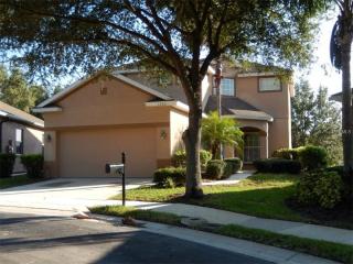 1260 Chessington Cir, Lake Mary FL  32746-1913 exterior