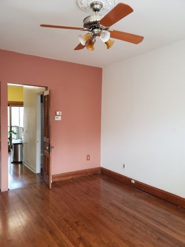 3217 Southport Ave, Chicago IL 60657-3228 exterior