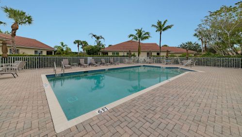 8471 Bent Crk Way, Naples FL 34114-9421 exterior