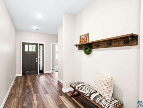 4063 Ugstad Rd, Duluth MN 55811-3621 exterior