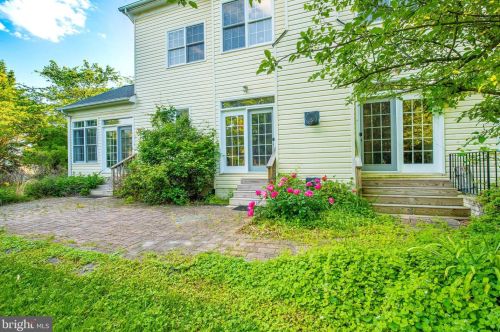 2600 Northrup Dr, Rockville MD 20850-3083 exterior