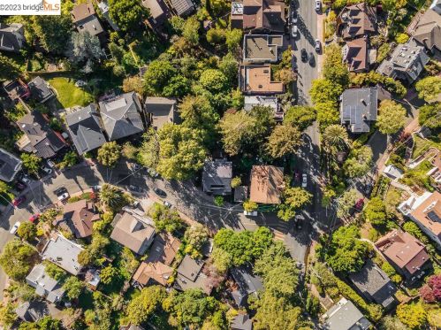 1106 Oxford St, Berkeley CA 94707-2624 exterior