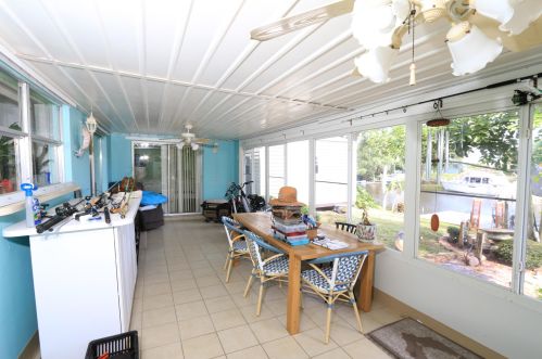 727 Calmoso Dr, Fort Pierce FL 34983-2208 exterior