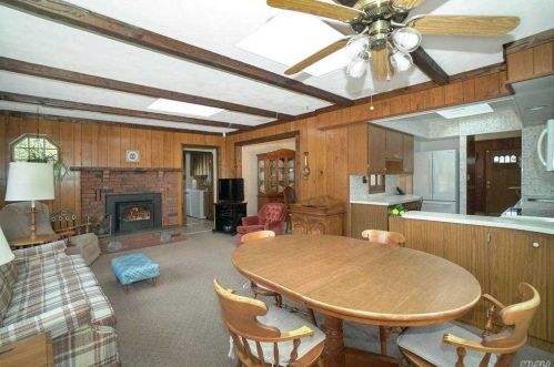 11 Elder Dr, Commack NY 11725-2331 exterior