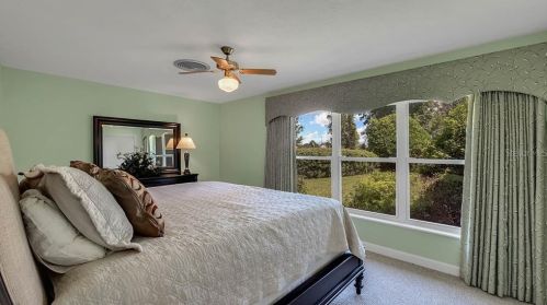 4038 Shorecrest Dr, Orlando FL 32817-1255 exterior