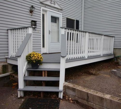 19 Sigourney St, Worcester, MA 01605-3246