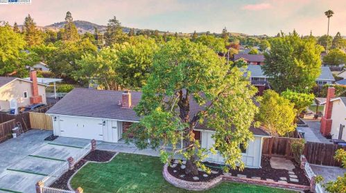 4668 Springwood Way, Concord CA  94521-2046 exterior