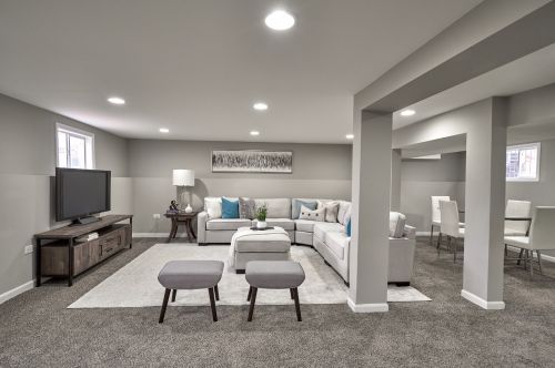 519 6 Ave, Broadview IL 60153-1148 exterior