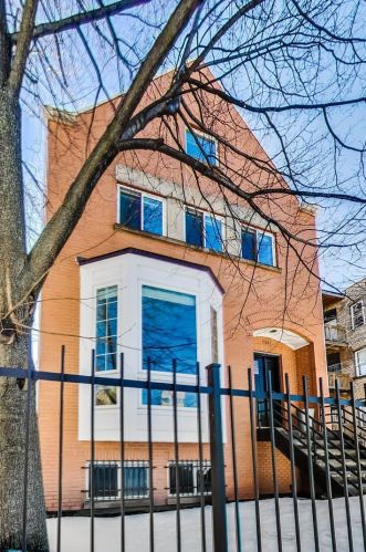 1321 61st St, Chicago, IL 60637-2871