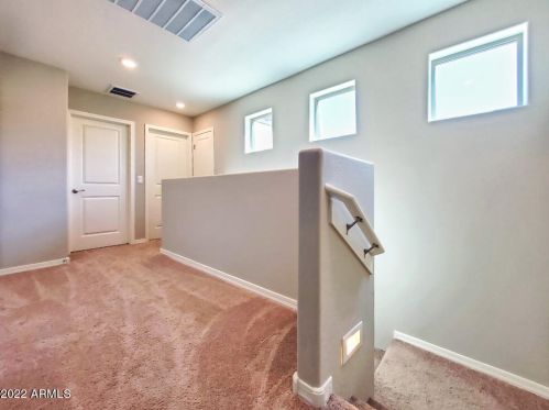 8057 Albeniz Pl, Phoenix AZ  85043 exterior