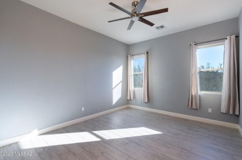 4358 Lambert Ln, Tucson AZ  85742-9084 exterior