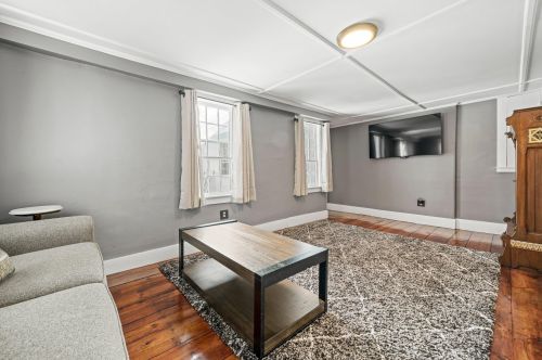 33 Washington St, Concord NH  03301-4341 exterior