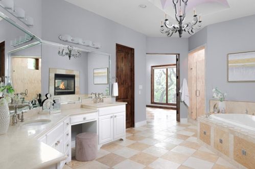 399 Cortona Dr, Austin TX 78746-4464 exterior