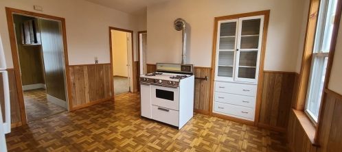 55 Ward St, Worcester MA 01610-1956 exterior