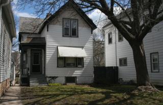 2516 Logan Ave, Milwaukee WI  53207-1836 exterior