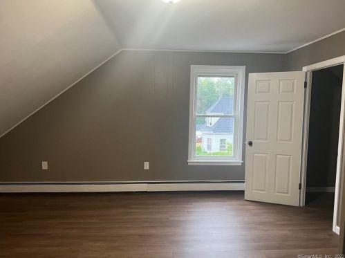 79 Reynolds St, Killingly CT 06239-2959 exterior