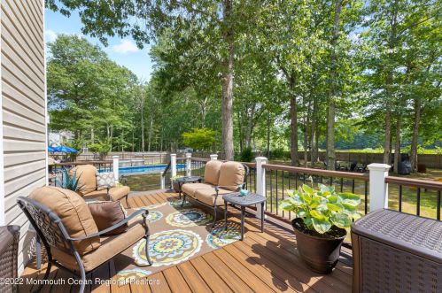 15 Calvary Ct, Jackson Twp NJ 08527-4833 exterior