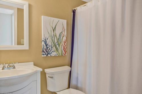 4226 27th Ct, Naples FL 34116-7935 exterior