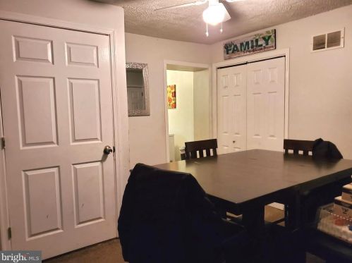 27 8th St, Chester PA 19013-6018 exterior