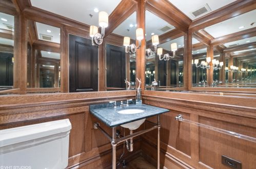 1845 Orch St, Chicago IL 60614-5106 exterior