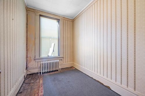 1832 Ley St, Pittsburgh PA 15212-3612 exterior